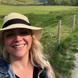 Meet your Posher, Kelly